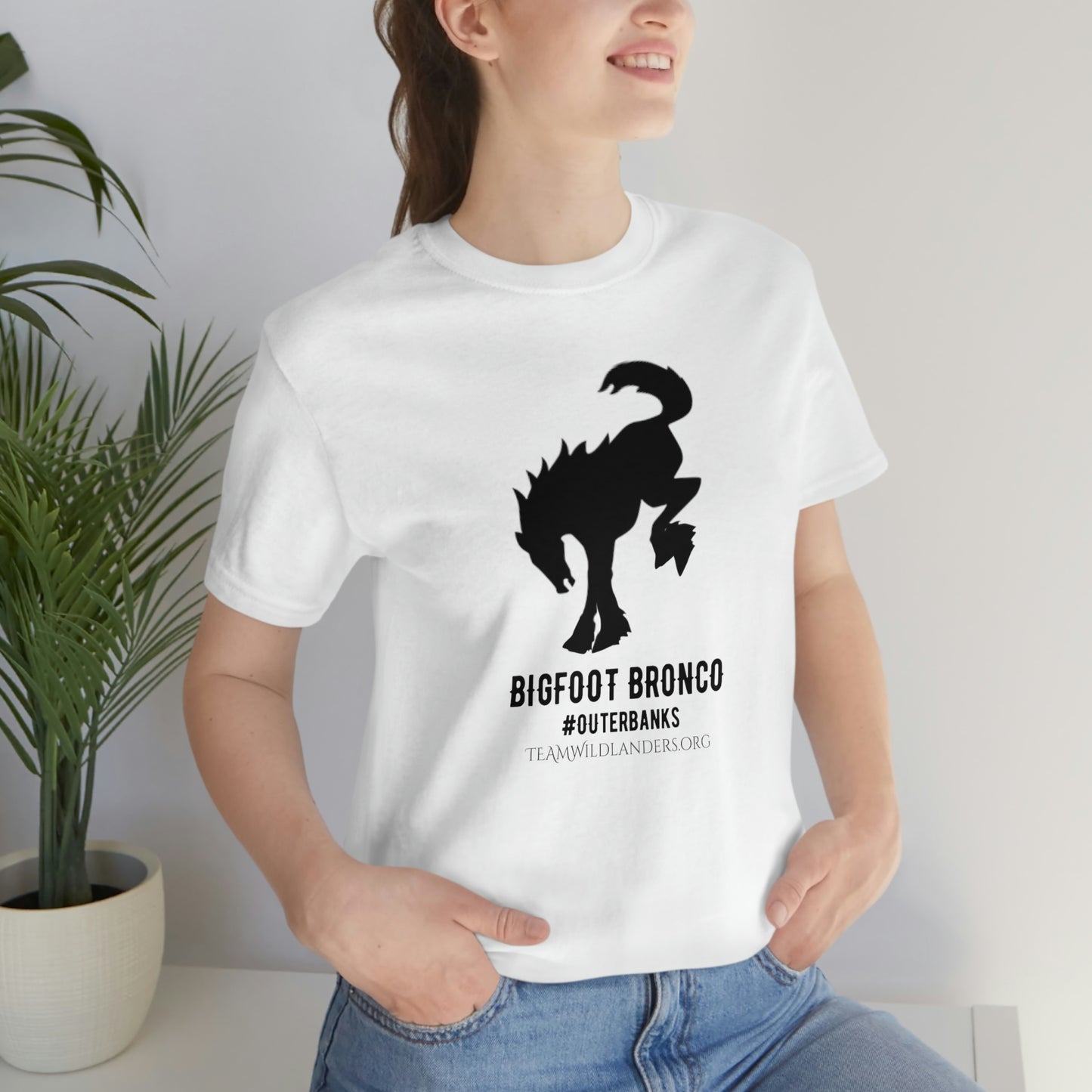 Bigfoot Bronco™ #OuterBanks Tee